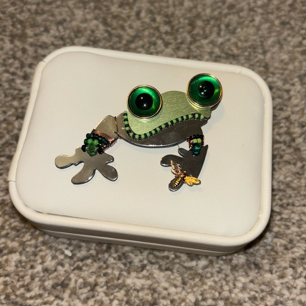 Vintage Liztech pin